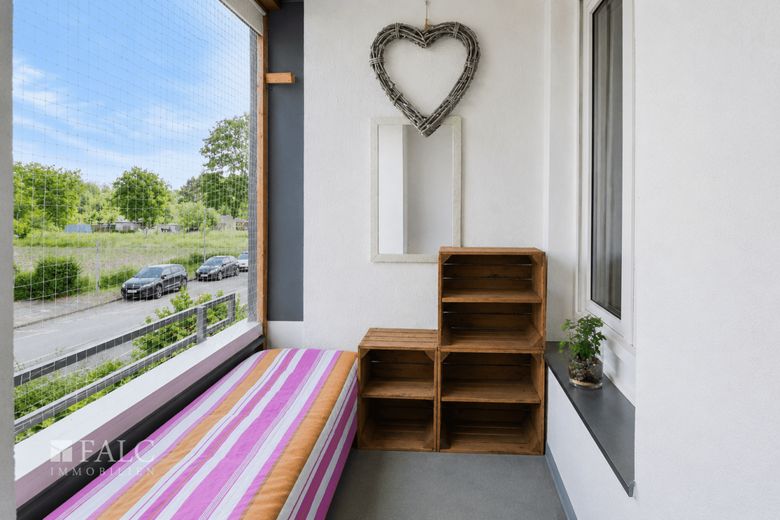 Vermietete 1 Zimmer Wohnung in Bergheim! – Balkon (aufgeräumt)