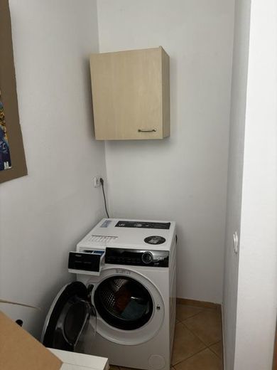 Helle 3-Raum-Wohnung mit großer Wohnküche, Kaminanschluss, Garten & Stellplatz – HWR