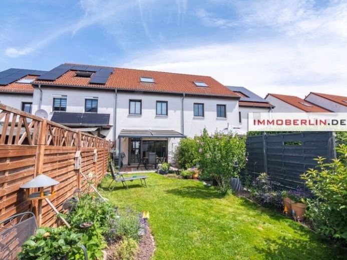 IMMOBERLIN.DE - Attraktives Reihenhaus mit Südwestgarten in familiärer Lage – फोटो 1