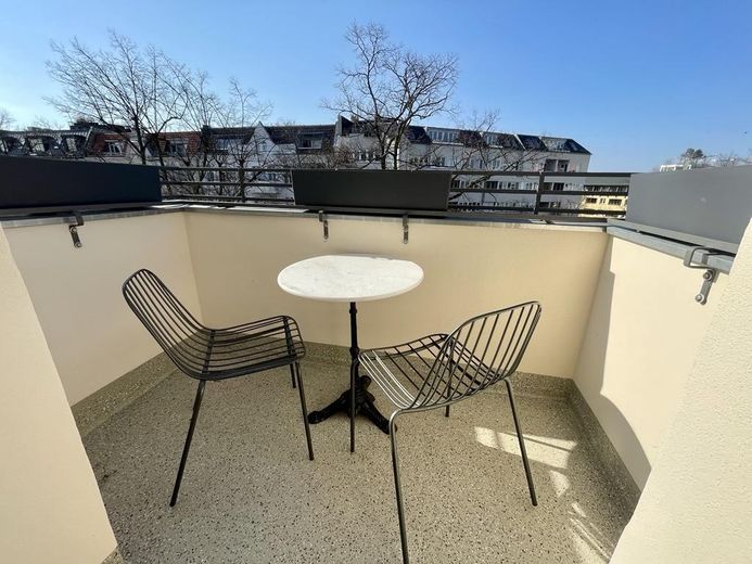 Rustig & lichtovergoten - 3-kamerwoning in een oud gebouw met balkon in Charlottenburg – Foto 11