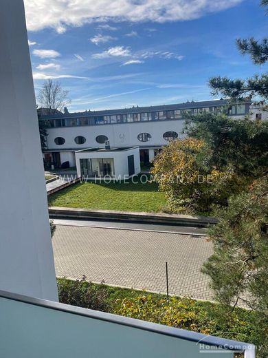 27479 HomeCompany Dresden Möbliert/Furnished 2-Zimmer Apartment in exclusiver Lage am Weißer Hirsch in Dresden-max. 2 Personen – 601c937f40430758fd51c2cd2361938121230075.jpg