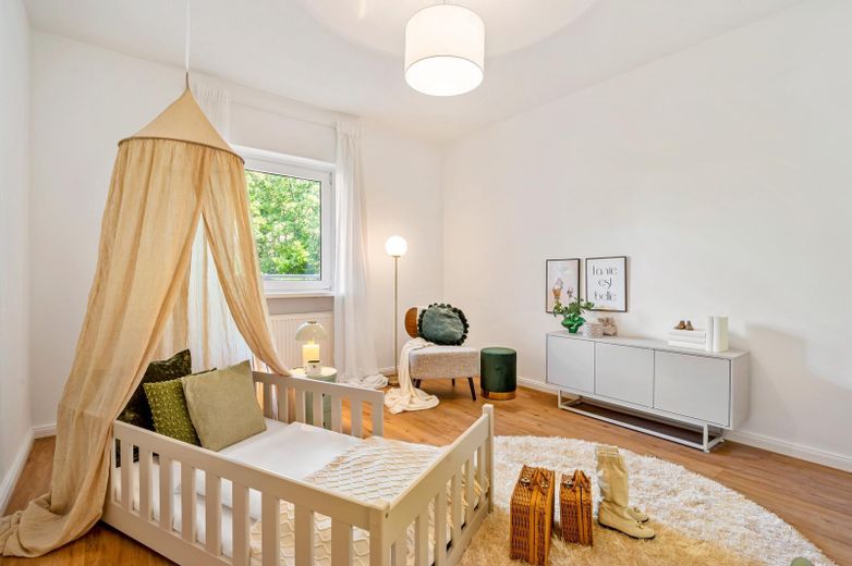 Fantásticamente modernizado: apartamento en propiedad de 3 habitaciones en ubicación céntrica - sin comisión – Kinderzimmer