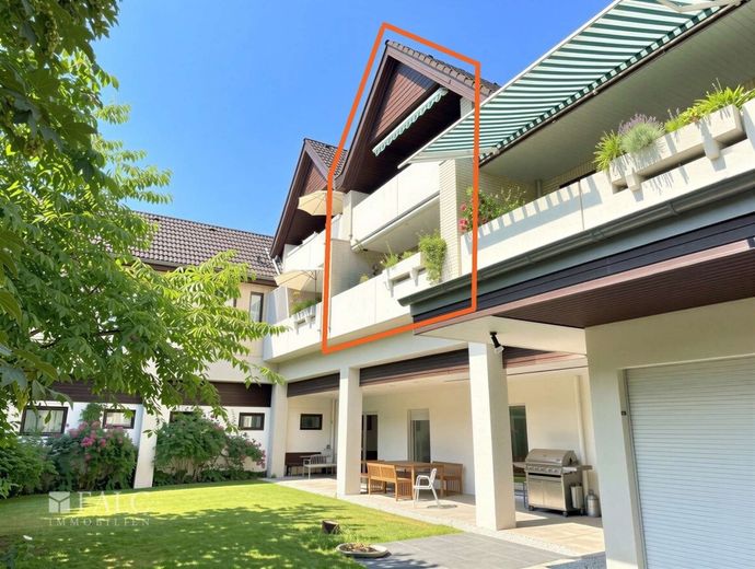 Stilvolle Maisonette-Wohnung mit zwei Balkonen und Kamin in begehrter Lage von Düsseldorf – Rückseite Außenansicht