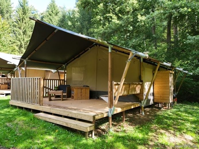Naturcampingplatz in der Weinregion Nahe - mit Mietobjekten, Betreiberunterkunft und Restaurant – फोटो 1