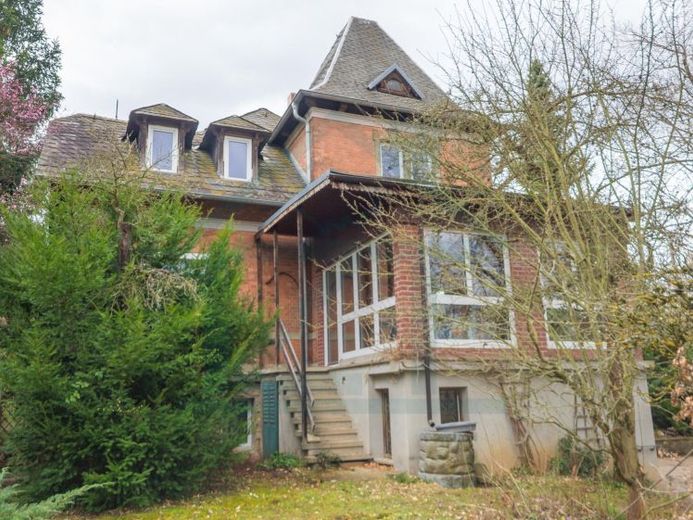 Charmante Stadtrandvilla sucht neue Zukunft – Foto 1