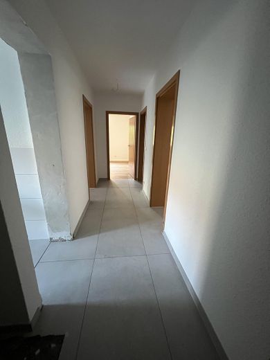 Frisch renovierte 4-Zi-Wohnung in Kornwestheim – फोटो 6