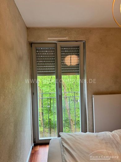 Moderne, helle Loftwohnung mit Süd-Balkon am Kustermann Park – zentral  &  ruhig – 685a9fd930ee944dae90e75c2e4773b33a2b9376.jpg