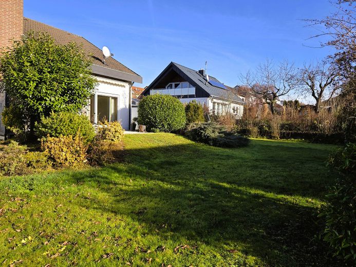 Wohnhaus Garten Süden