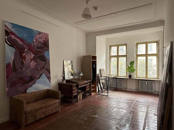 Bezugsfreie helle 2-Zimmer VH Altbauwohnung in der Nähe vom Schloss Charlottenburg (provisionsfrei) – ZImmer I