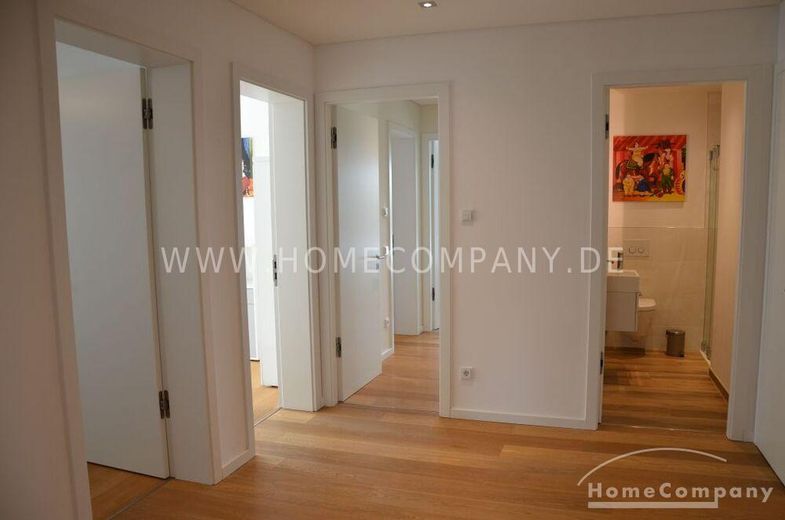 Hochwertige, geschmackvoll und komplett ausgestattete 4 Zi. Whg, 2 Bäder, offene, moderne Ausstattung/Möblierung, Loggia, 2 Stellplätze. – 8b741cff51e82c58c30e4c224d611814177af986.jpg