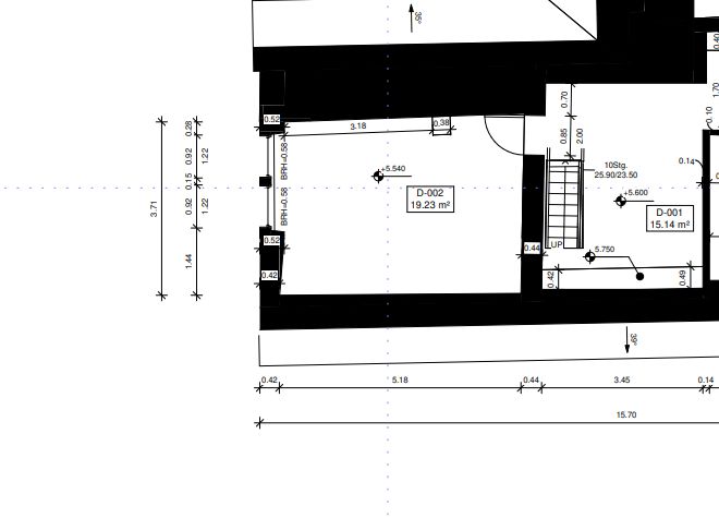 3 Zimmer Wohnung im OG mit Balkon – Schlafzimmer/Treppe