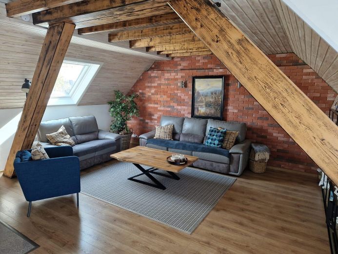 Wohnzimmer DG