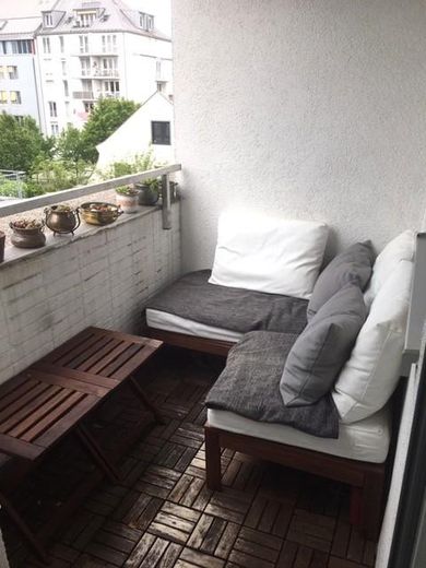 Schöne WG geeignete Wohnung mit Süd-Westbalkon – Balkon