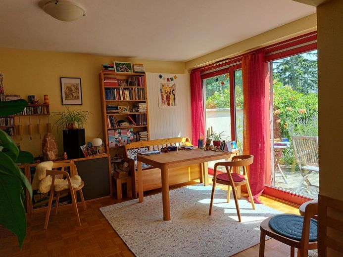 Wohn-/Esszimmer (Großer Raum)