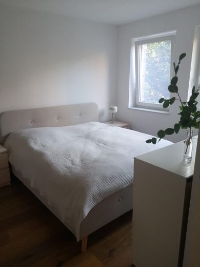 3-Zi-Whg in Seniorenwohnanlage Hanstedt – Schlafzimmer