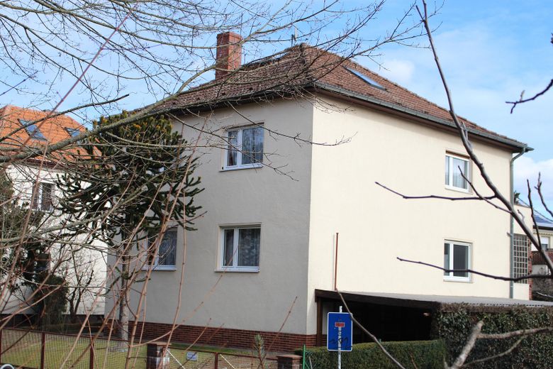 Casa per più generazioni con due unità abitative separate – Foto 5