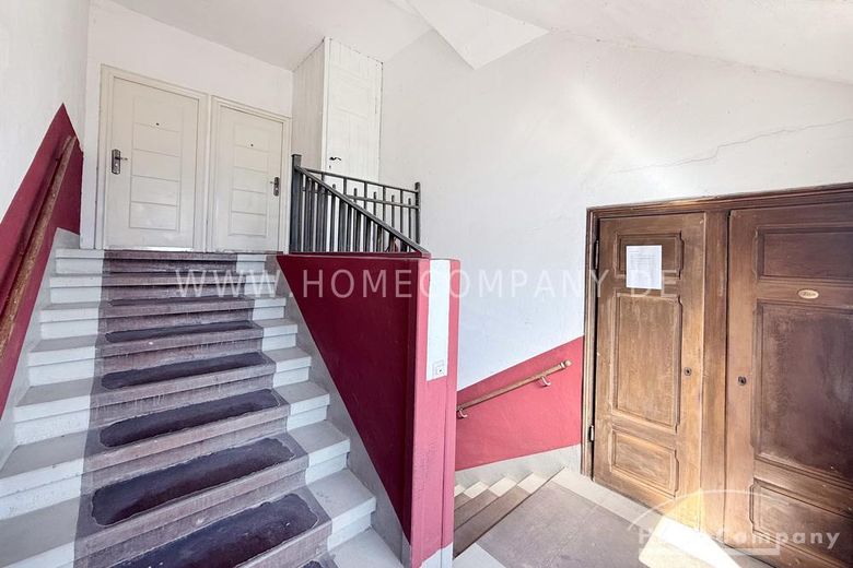 28289 HomeCompany सुसज्जित/Furnished मेइßen में लकड़ी के फ़र्श वाला सुंदर बड़ा पुराना अपार्टमेंट, मंसार्ड मंज़िल! अधिकतम 4 व्यक्ति – 8531f105d84a0583887633e8fb602dd42765c088.jpg