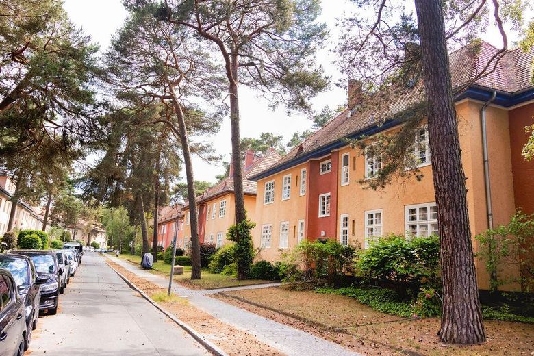 Straßenansicht