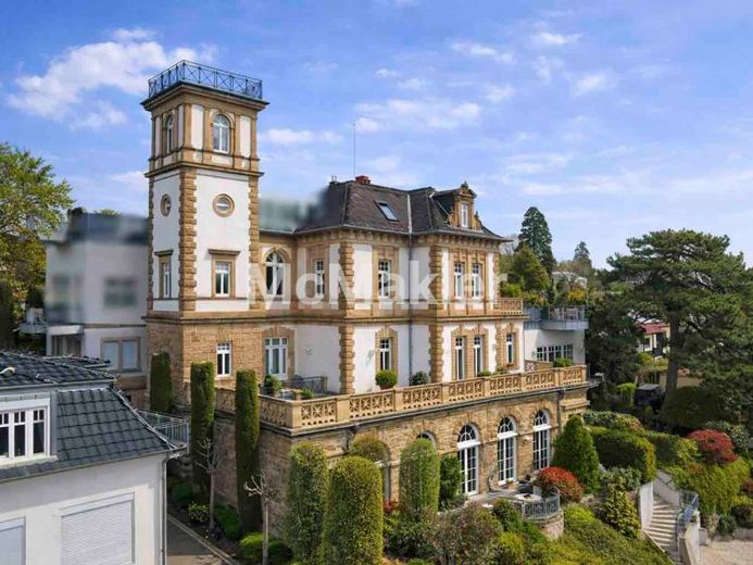 Villa Mathilde – gehobene 1 Zi.-Wohnung in Prestige-Lage (direkte Nähe zur historischen Altstadt) – Foto 1