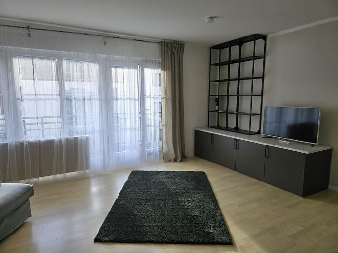 Appartamento di design completamente arredato di 1 stanza con balcone a Fürth – Wohnen