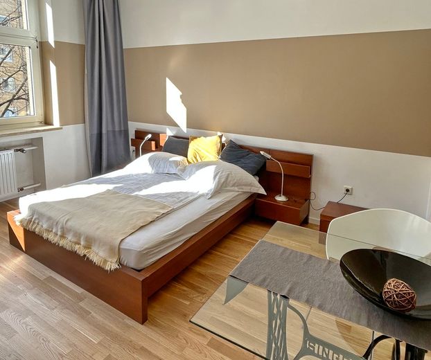 Modern möbliertes Apartment in Düsseldorf Pempelfort-Derendorf – 53cef55849acf5b103722ed0583f0548c82d7b68.jpg