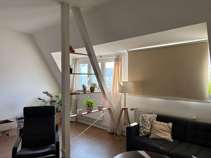 3-Zi. Wohnung, zentral in Heimfeld sucht neuen Bewohner – Wohnzimmer 2