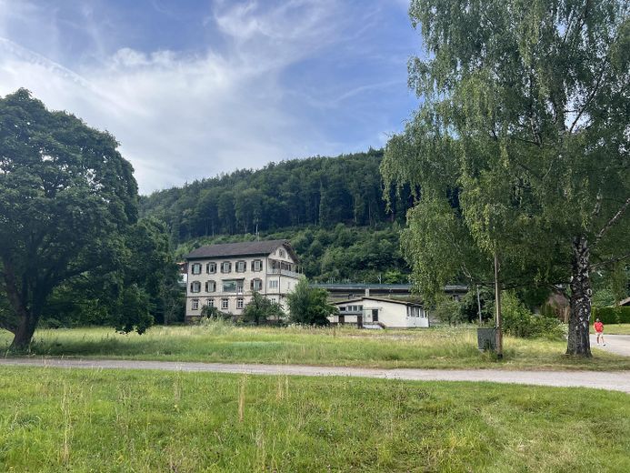 ARBEITEN IN TOLLER UMGEBUNG