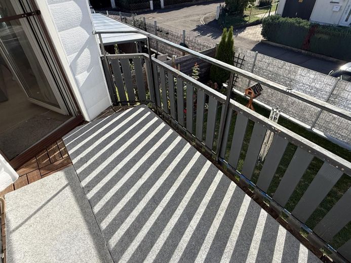 ***Curata casa bifamiliare ai margini del centro abitato di Illerberg*** – Balkon
