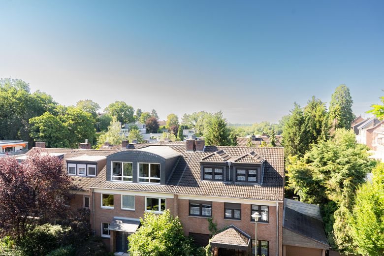 Sin comisión, venta directa del propietario: luminoso apartamento de 4,5 habitaciones con terraza cerca del lago Unterbacher See – Blick von der Terasse