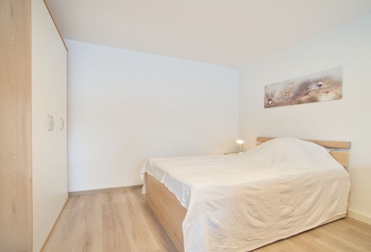 Komfortable, helle Wohnung mit neuer und hochwertiger Ausstattung, sehr ruhig gelegen – 81affb2ef7aba1479d3dd4a5df095e450e8f6047.jpg