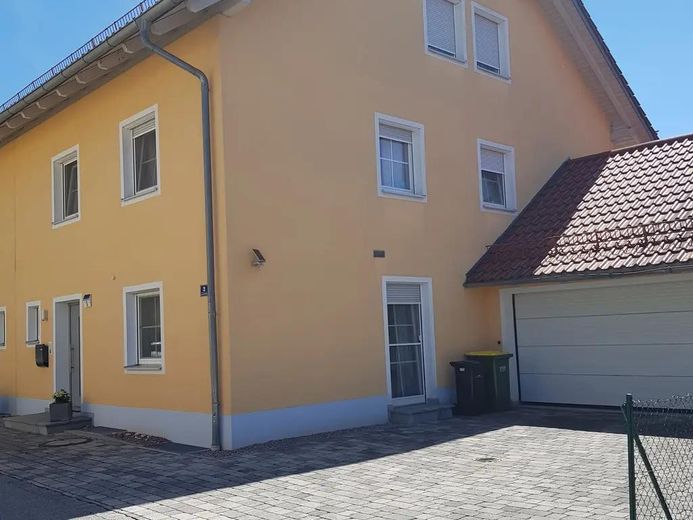 Außenansicht Eingang