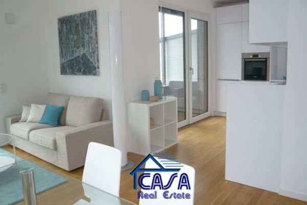 Özel ve yüksek kaliteli mobilyalarla döşenmiş penthouse daire: Avrupa Merkez Bankası’na yürüme mesafesinde