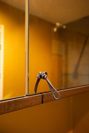 Spiegelschrank eingebaut