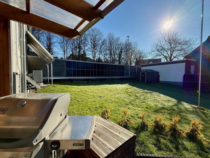 Fröndenberg-Hohenheide: Altbau, aber nicht vom alten Eisen - Energetisch und technisch im TOP Zustand! – Garten