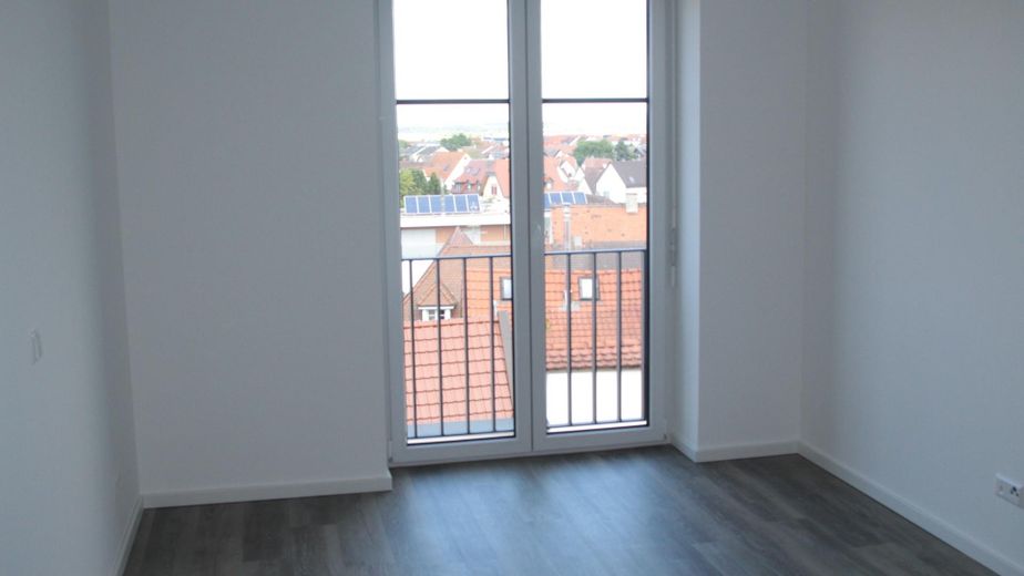Seniorengerechte 3 Zimmer Wohnung im Herzen von Endingen zum Erstbezug! – Schlafzimmer