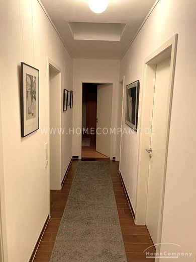 Kelkheim AG8070177 – Moderne 3-Zimmereinliegerwohnung, voll möbliert  &  ausgestattet in Kelkheim-Mitte – a094924c91fc5fa463a439a3d409cd8eac32d0ef.jpg