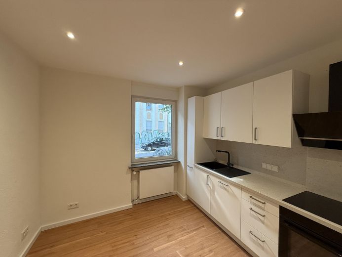 4 Zimmer Wohnung Nauwieser Viertel – Küche 