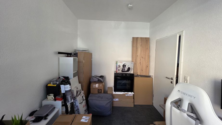 Volledig gerenoveerd appartement met nieuwe inbouwkeuken voor alleenstaande – Foto 11