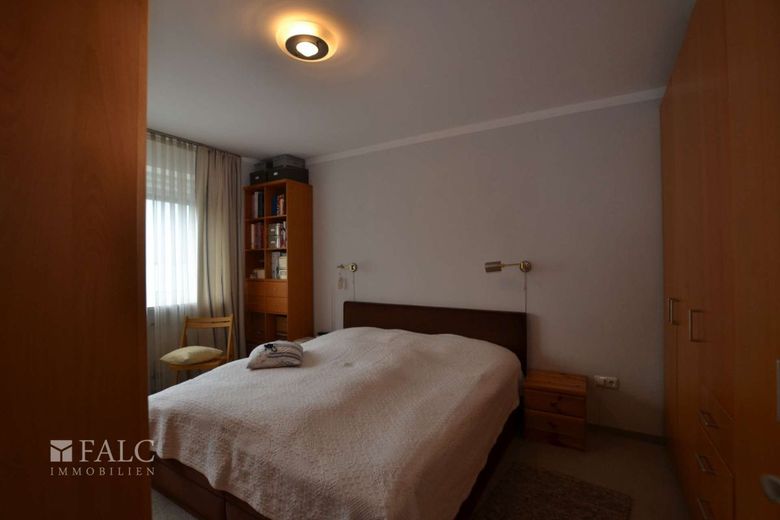 Langjährig vermietete 3-Zimmer-Wohnung mit Balkon und Stellplatz - Kapitalanlage mit Perspektive – Schlafzimmer