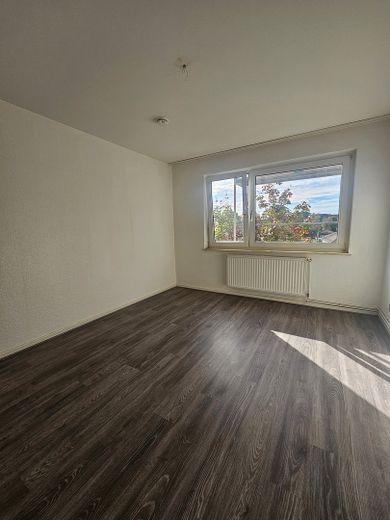 2-Zimmer-Wohnung mit Badewanne in Wilhelmshaven Mitte – Foto 3