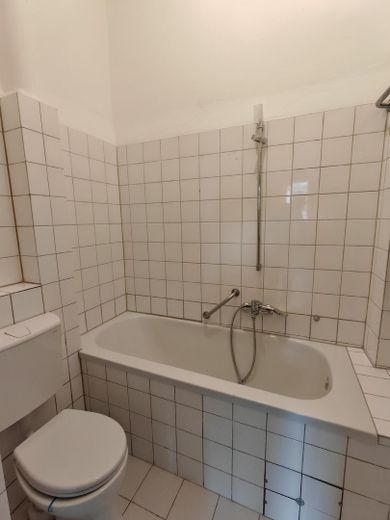 Helle renovierte 2-Zimmerwohnung – फोटो 6