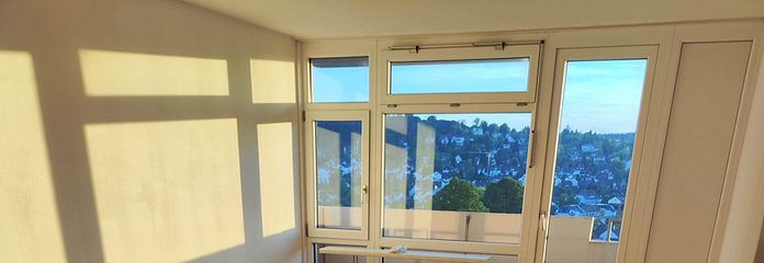 1,5-кімнатна квартира з балконом, щойно відремонтована – Wohnzimmer