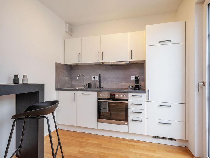 Business Apartment möbliert alle Kosten inklusive – Küche