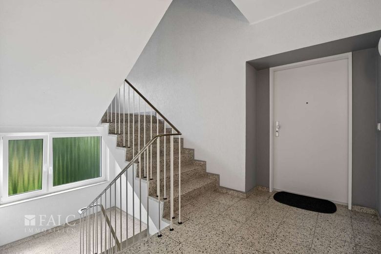 Mehr Raum. Mehr Möglichkeiten. – Treppenhaus