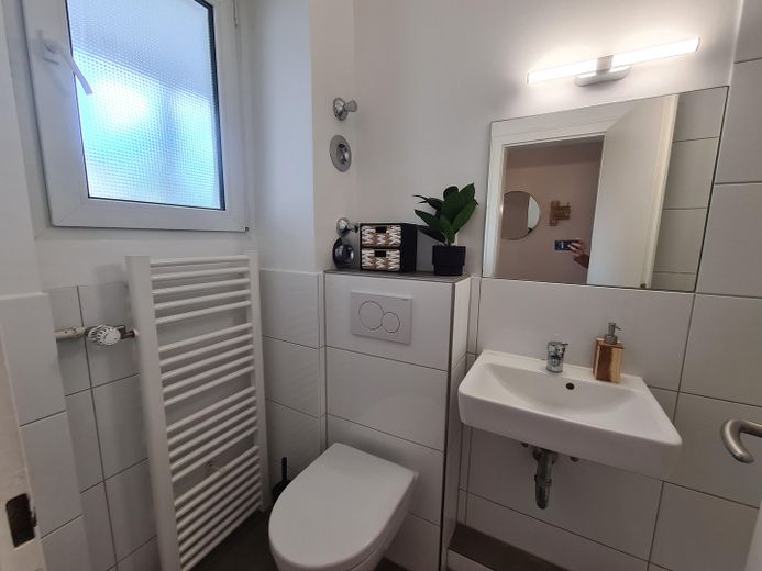 Bezugsfertiges 1-Zimmer-Apartment mit Einbauküche in Köln-Ehrenfeld – 28 m² – Foto 6