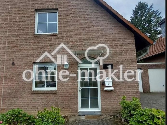 Doppelhaushälfte im Zentrum von Frechen mit Garage und Garten – Foto 1