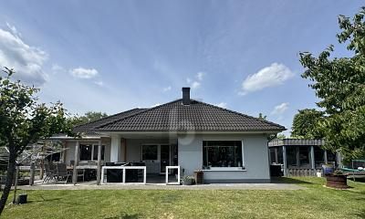 ZWISCHEN 2 SEEN – MODERNES EIGENHEIM IN SACKGASSE – 1780556679_dd14a4.jpg