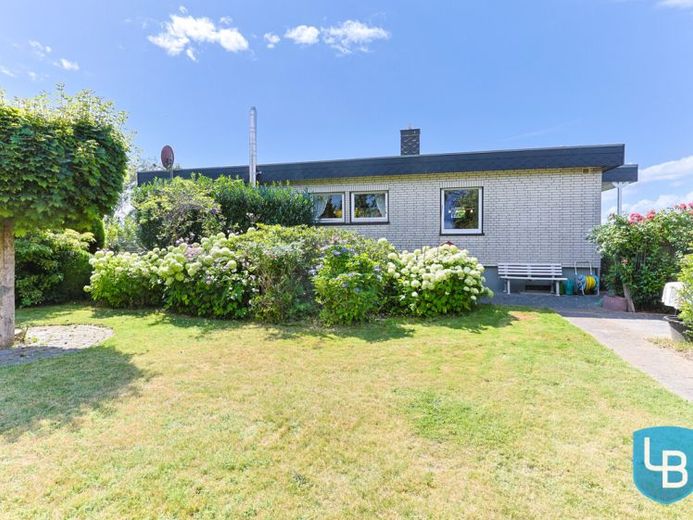 Ebenerdiges Wohnen im Grünen – Bungalow in Stocksee – फोटो 1