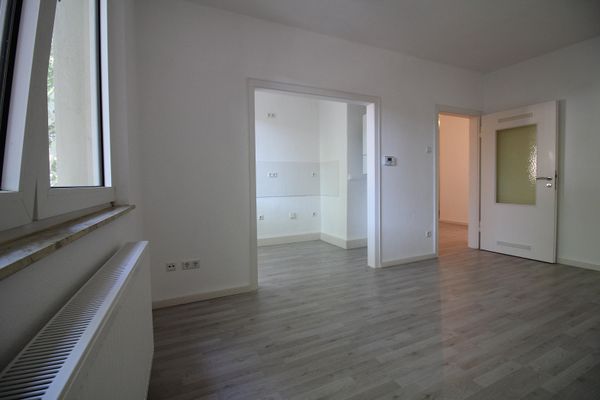Helle 2-Zimmer-Wohnung mit offener Küche - Do-südliche Innenstadt