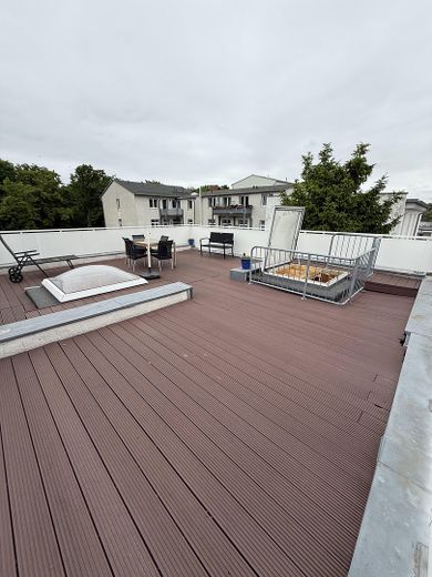 Maisonette mit Dachterrasse mitten in Warnemünde – Großzügige Dachterrasse